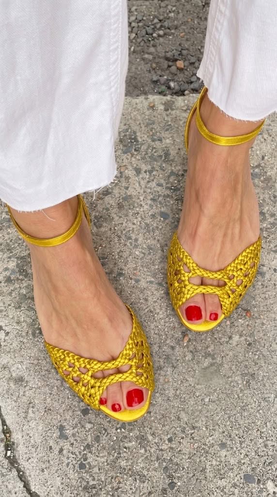 Isadora | Woven Golden Sandals