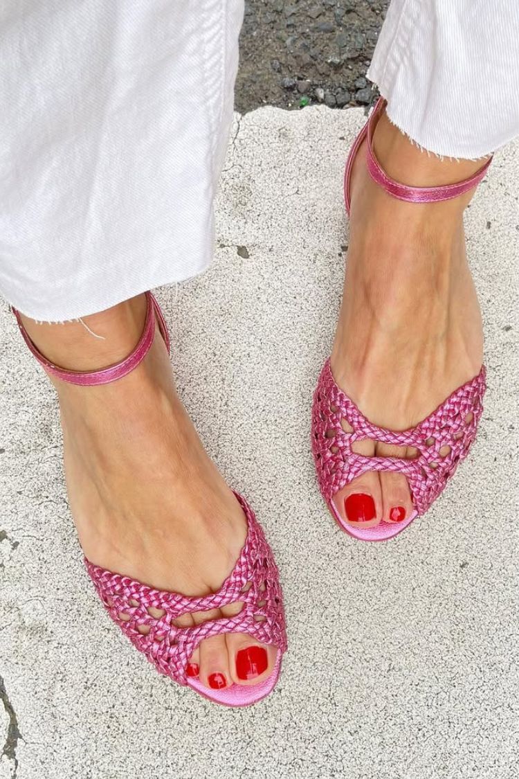 Isadora | Woven Golden Sandals