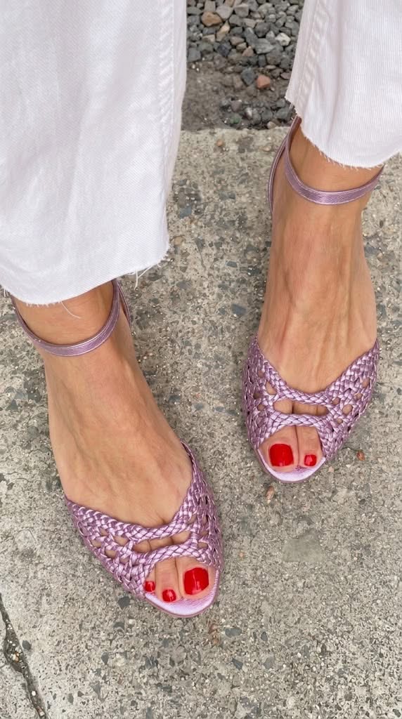 Isadora | Woven Golden Sandals