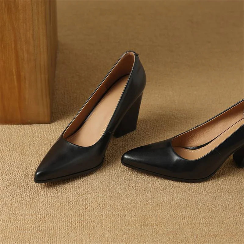 FIONA | Elegant Pumps