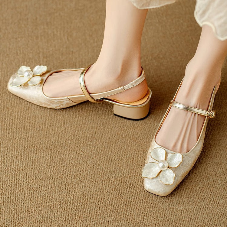 CAMERON | Elegant Pumps